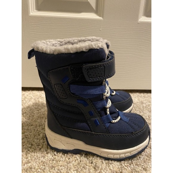 Carters Snow Boots - Toddler size 7 - Picture 2 of 4